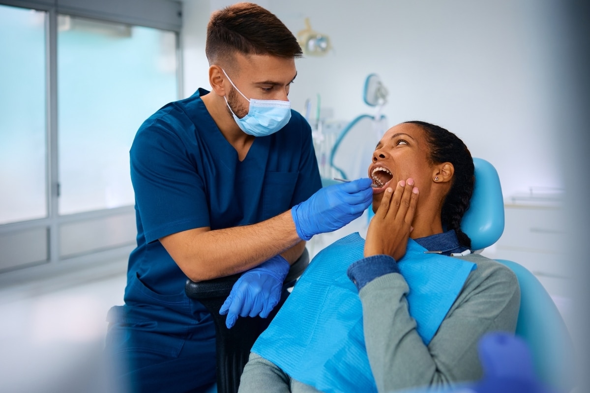 Emergency-Dentist-in-Orland-Park
